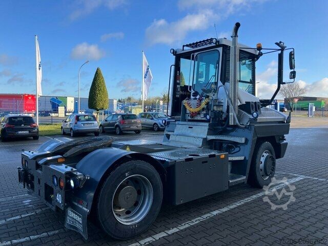 Trækker Terberg RT223 4x4