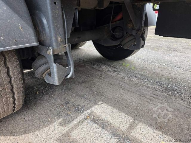 Ημιρυμουλκούμενο ανατρεπόμενο REISCH 49 cbm Getreidekipper, SAF Scheibe, Lift