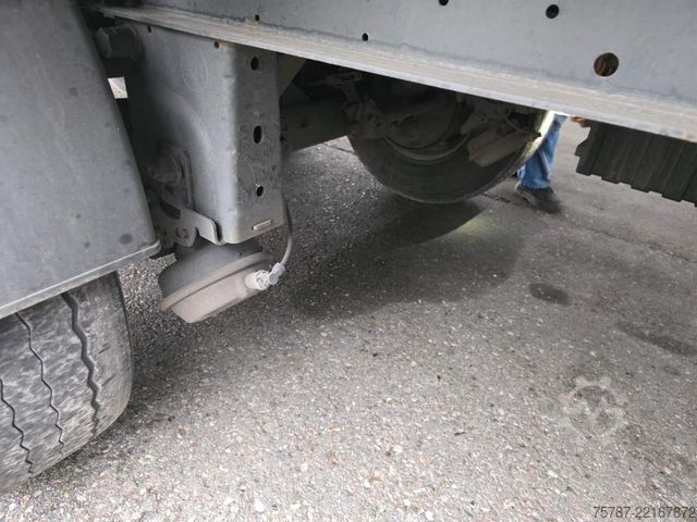 Ημιρυμουλκούμενο με κινούμενο δάπεδο REISCH 65 cbm Schubboden , BPW trommel, ALCOA LM Felgen
