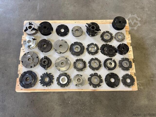 Fräs för MAN-matning