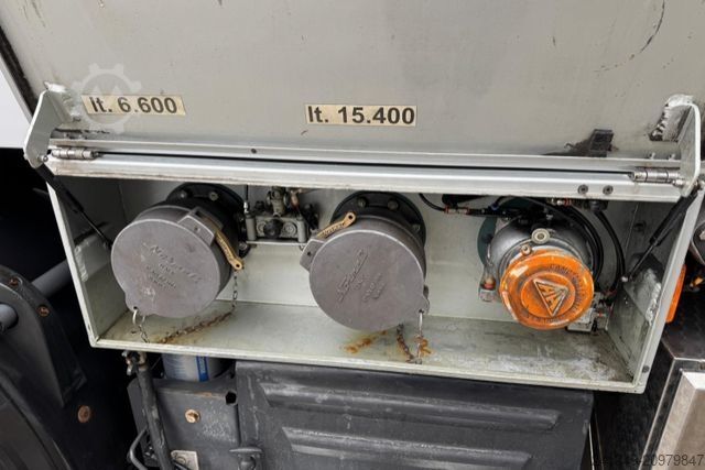 Autocisterna RENAULT Lander 430 8x2 23'300L