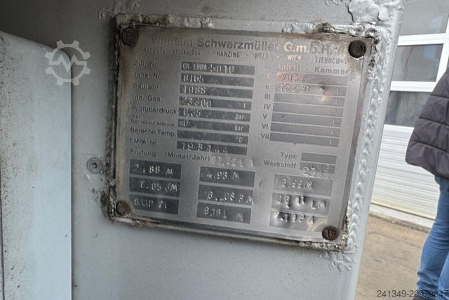 Autocisterna RENAULT Lander 430 8x2 23'300L