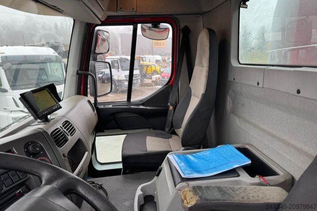 Autocisterna RENAULT Lander 430 8x2 23'300L