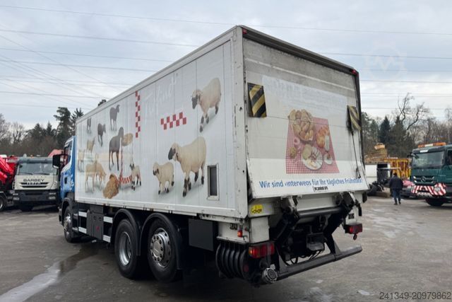 Camion per usi speciali SCANIA R420 6x2 Kippkasten Gebläse & Schleuse