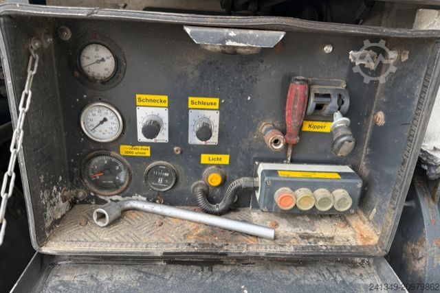 Camion per usi speciali SCANIA R420 6x2 Kippkasten Gebläse & Schleuse