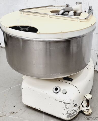 Mašina za gnječenje sa potiskom KEMPER F 100 SE