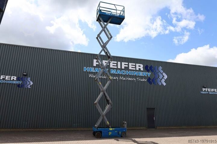 Schaarlift Genie GS3246 Electric, Working Height 11.75 m, 318kg Cap