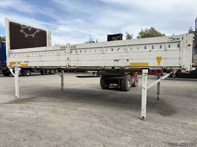 Intercambiable con plataforma abiertaCambiador de plataforma con plataforma Krone BDF 7,45m Baustoff Bordwand + Türen