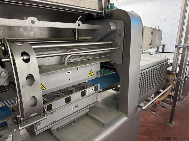 2016 model Multivac tabak kapama hattı, 2000 saatin altında kullanım Multivac T700