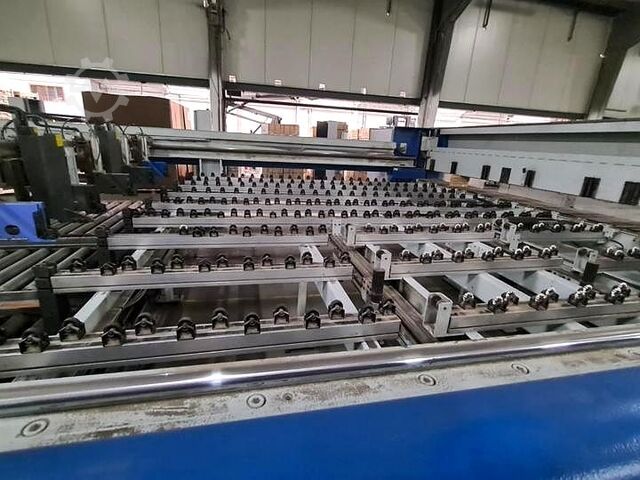 Sezionatrice HOLZMA HPL 510/56/22/L/X