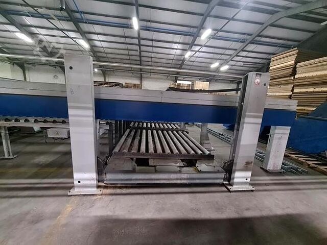 Sezionatrice HOLZMA HPL 510/56/22/L/X