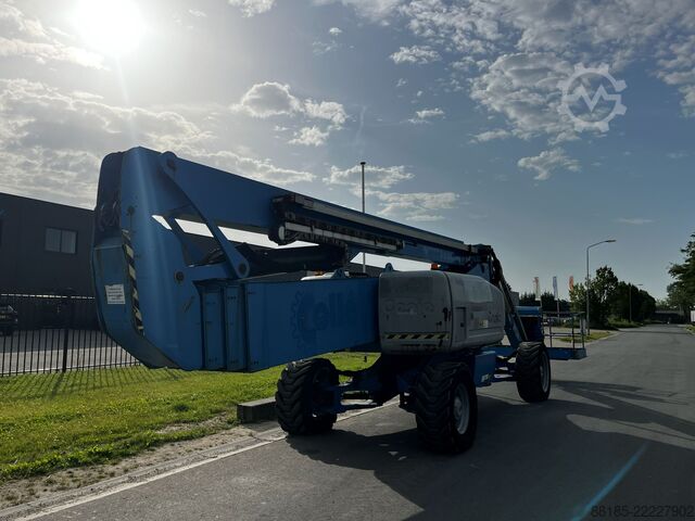 Mobile work platform Genie Z-135