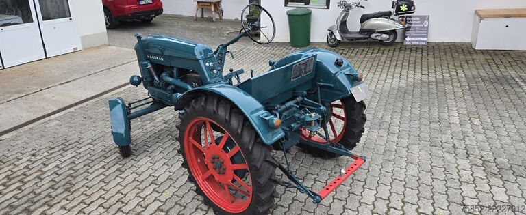 Tractor Hanomag R12 Doppelsitzbank