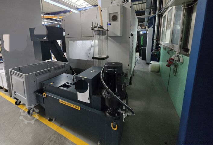 Machining center with new spindle Spinner VC 1150