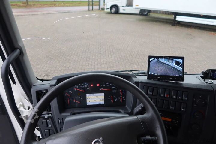 Transport refrigerat/congelat Volvo FE Volvo FE 280 4x2 Carrier Supra 1250 Koel/Vri...