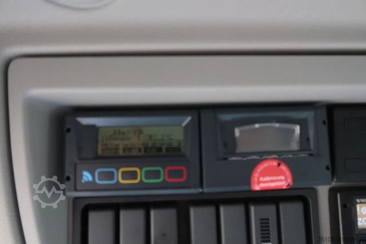 Transport refrigerat/congelat Volvo FE Volvo FE 280 4x2 Carrier Supra 1250 Koel/Vri...