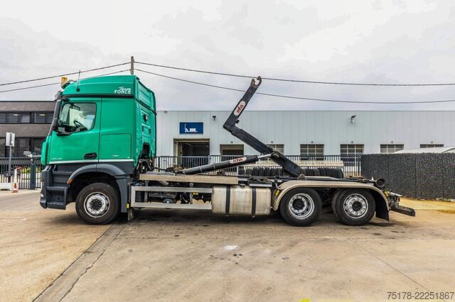 Haakarmsysteem MERCEDES AROCS 2643 L