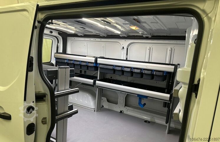 Kassevogn RENAULT Trafic Kasten L2H1 3,0t Komfort # Sortimo # AHK