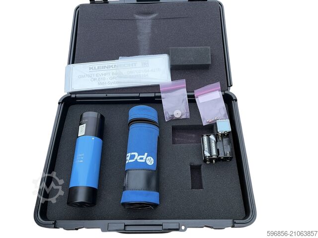 PCB Piezotronics 394C06 trillingskalibrator – set in koffer Kalibrator drgań PCB Piezotronics 394C06 – zestaw w walizce Kalibrator drgań PCB Piezotronics 394C06 – zestaw w walizce