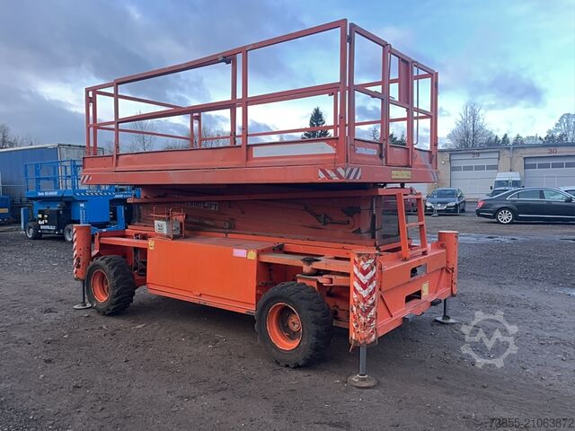 Makaslı kaldırma masası Holland-Lift Q135-DL24 Monostar (13.5 m)