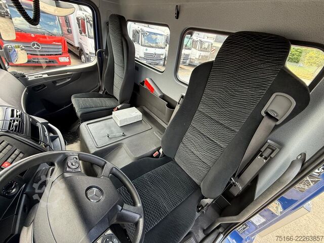 Pick-up furgon MERCEDES-BENZ ATEGO 821 L Pritsche 5 m*Klima+Luft HA+2 X AHK