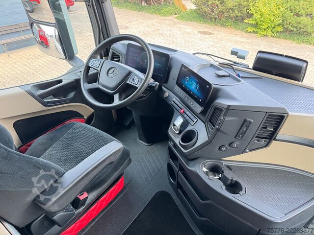 Standardni tegljač MERCEDES-BENZ 1846 Actros 5 L-Fahrerhaus   Kipphydraulik