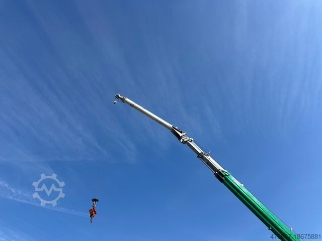 Kamyon üstü vinçli panelvan MERCEDES-BENZ Böcker RK 36-2400 / Raupenkran / Dachdecker /