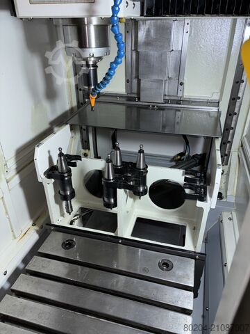 Fresadora XYZ Machine Tools 2 OPP