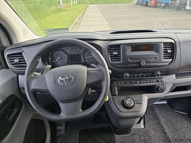 Kombi z wysokim dachem TOYOTA PRO-ACE 2.0 L3 ac aut EURO6