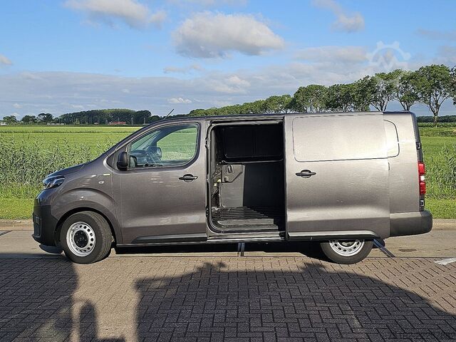 Camioneta familiar de techo alto TOYOTA PRO-ACE 2.0 L3 ac aut EURO6