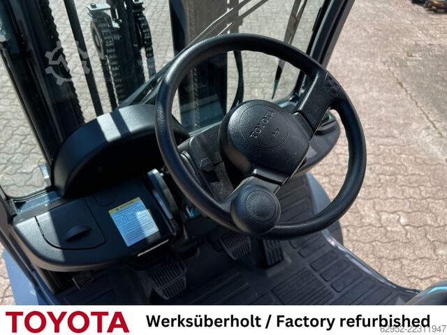 Carrello elevatore GPL Toyota 02-8 FGKF 20, 360 h!