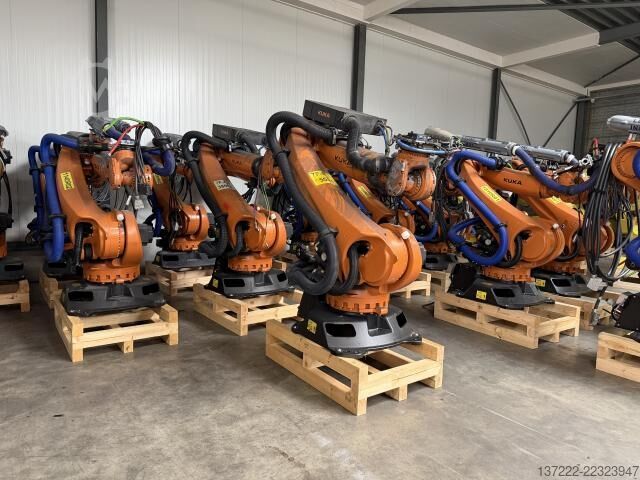 Robot industrial KUKA KRC4 KUKA KR240R2900 Extra