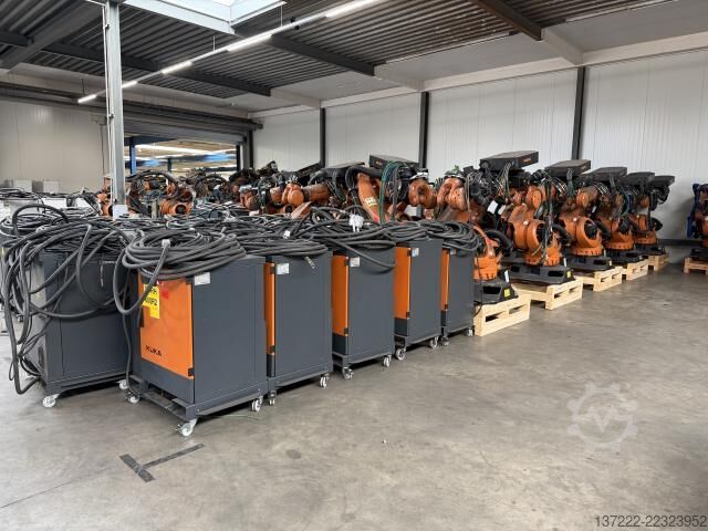 Robot industrial KUKA KRC4 KUKA KR210R2700 Prime