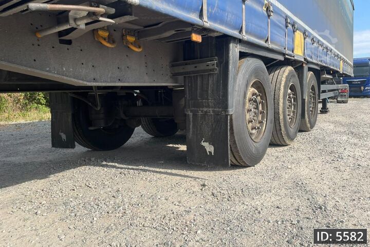  Schmitz Cargobull SCB*S3T / Disk brakes / Huckepack