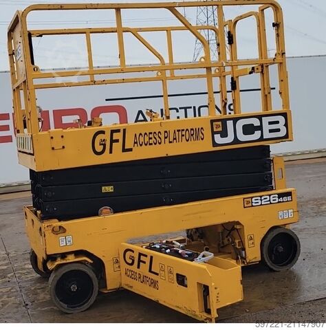 Scissor lift JCB S2646E
