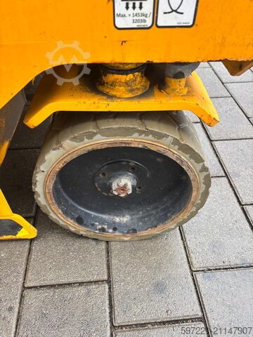 Sakselift JCB S2646E