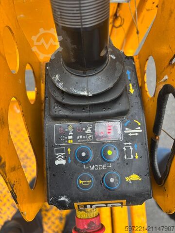 Sakselift JCB S2646E