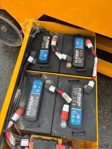 Sakselift JCB S2646E