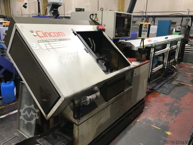 Tornio CNC a testa mobile con caricatore di barre Citizen Cincom F25