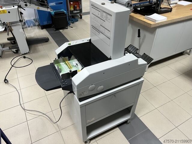 Hajtogatógép Horizon PF P-330 Folding Machine with Base