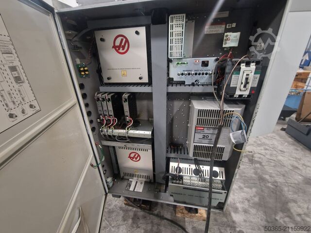 Függőleges megmunkáló központ Haas Minimill 2