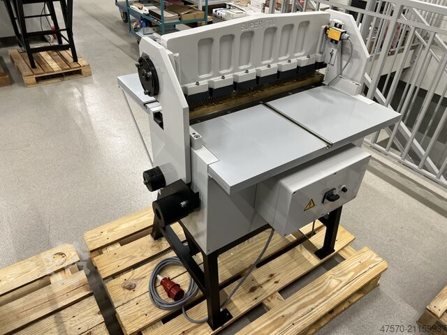 Naptár perforáló Renz Punch Super 700 Perforator
