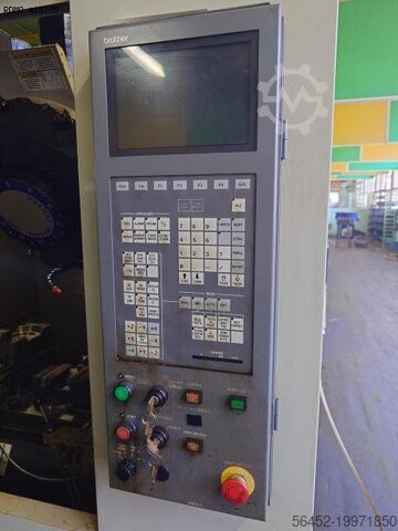 Vertikalna obradni centar BROTHER TC-229