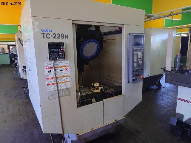 Vertikalna obradni centar BROTHER TC-229N