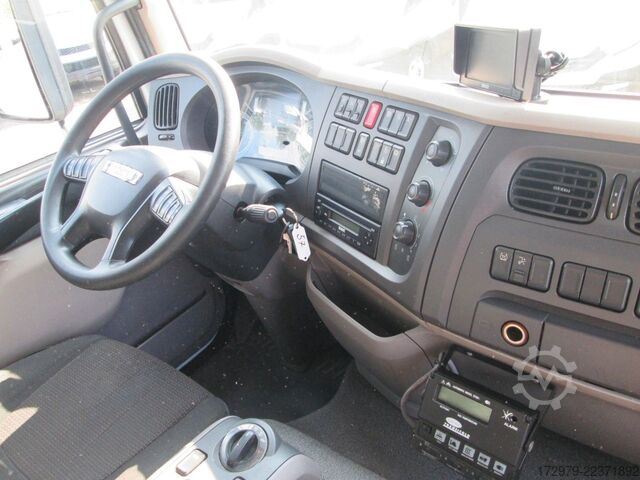 Camion frigorifique DAF LF 280 *2xMaxi Carrier XXL-Kühlkoffer 8.85m*LBW*