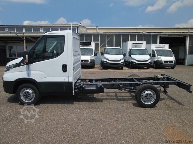 Telaio furgone IVECO 35 S12 *Fahrgestell*Euro6*