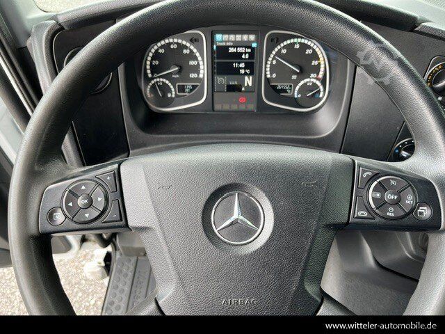 Furgone chiuso MERCEDES-BENZ Atego 823 L Koffer 7,30m* LBW 1to*Klima*Alu*TOP