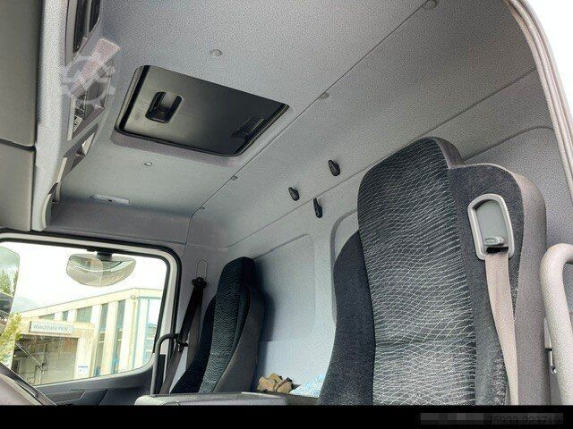Furgone personalizzato MERCEDES-BENZ Atego 823 L Koffer 7,30m* LBW 1to*Klima*Alu*TOP