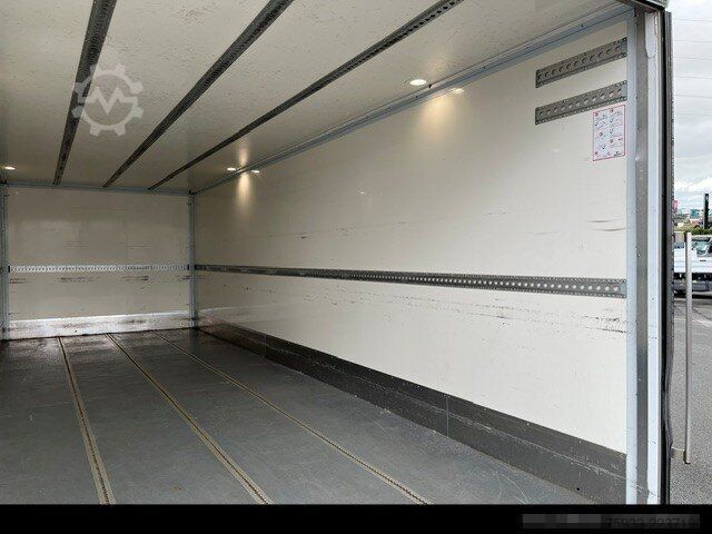 Furgone personalizzato MERCEDES-BENZ Atego 823 L Koffer 7,30m* LBW 1to*Klima*Alu*TOP