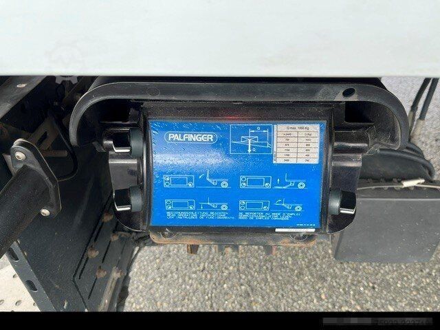 Furgone personalizzato MERCEDES-BENZ Atego 823 L Koffer 7,30m* LBW 1to*Klima*Alu*TOP
